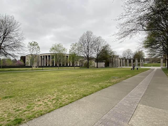 Bicentennial Capitol Mall State Park