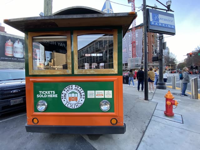 Old Town Trolley Tours Nashville